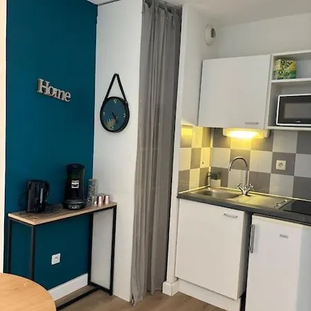 Apartment Tres Beau T2 A ! *
